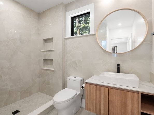 216 Aspinwall Ave,, Brookline MA 02446
