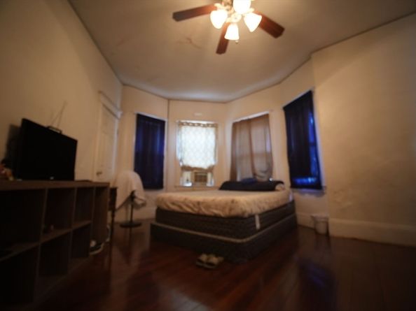 76 School St, Revere MA 02151