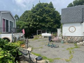 44 Valley Rd, Lynn MA 01902