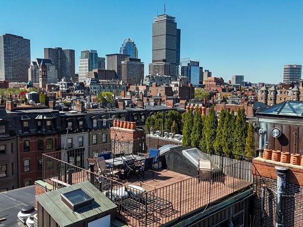 194 Beacon St, Boston MA 02116