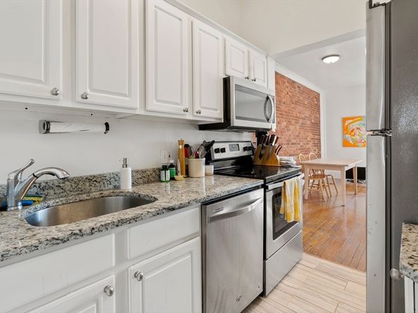 194 Beacon St, Boston MA 02116