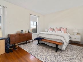 194 Beacon St, Boston MA 02116