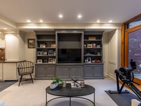 194 Beacon St, Boston MA 02116