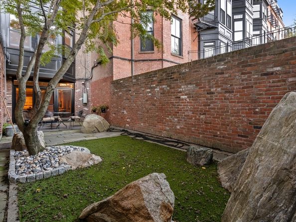 194 Beacon St, Boston MA 02116