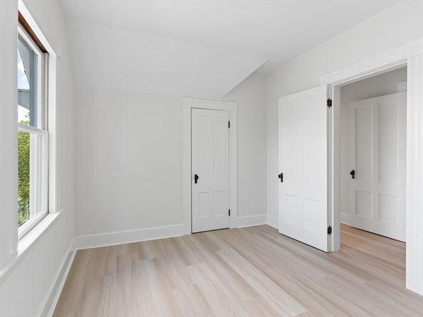 59 Arlington St, Fitchburg MA 01420