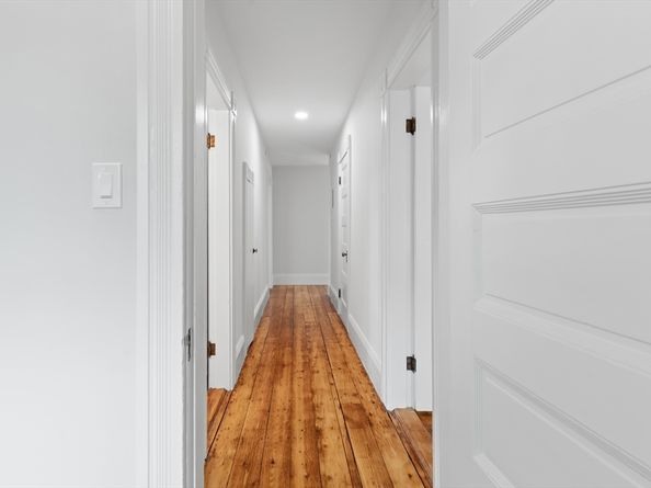 59 Arlington St, Fitchburg MA 01420