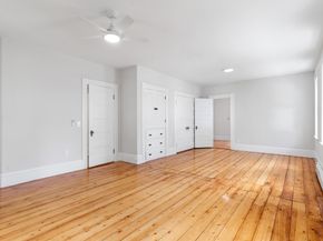 59 Arlington St, Fitchburg MA 01420
