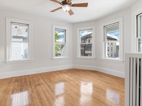 59 Arlington St, Fitchburg MA 01420