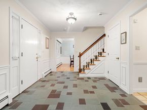 369 Border Rd, Concord MA 01742