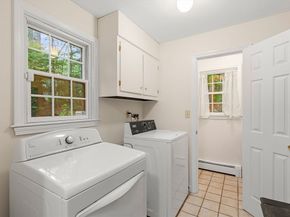 369 Border Rd, Concord MA 01742