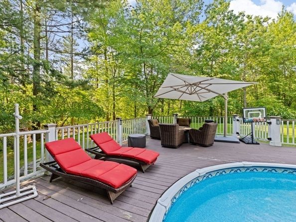 129 Albee Dr, Braintree MA 02184