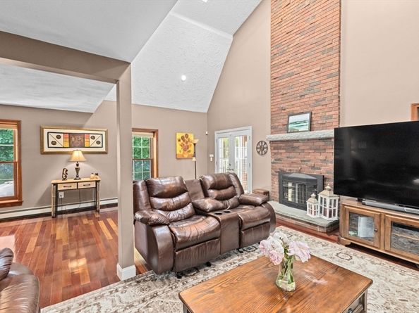 129 Albee Dr, Braintree MA 02184