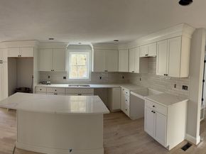 40 Old Summit St, Halifax MA 02338
