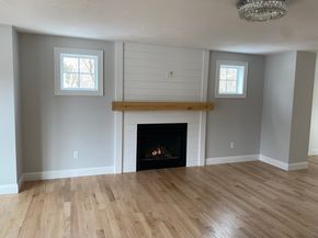 40 Old Summit St, Halifax MA 02338
