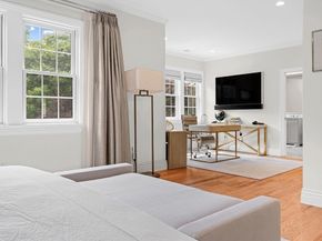 382 Lee St, Brookline MA 02445