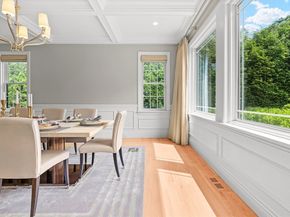 382 Lee St, Brookline MA 02445