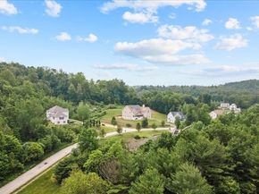 44 Hycrest Rd, Charlton MA 01507