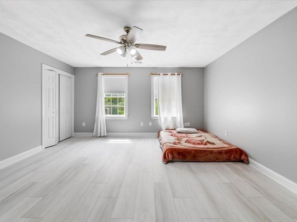 44 Hycrest Rd, Charlton MA 01507