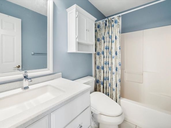 44 Hycrest Rd, Charlton MA 01507