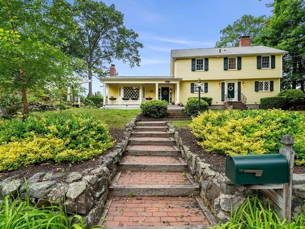 16 Rockland Rd, Danvers MA 01923