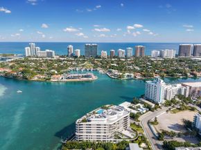 1135 103rd St PH4, Bay Harbor Islands FL 33154