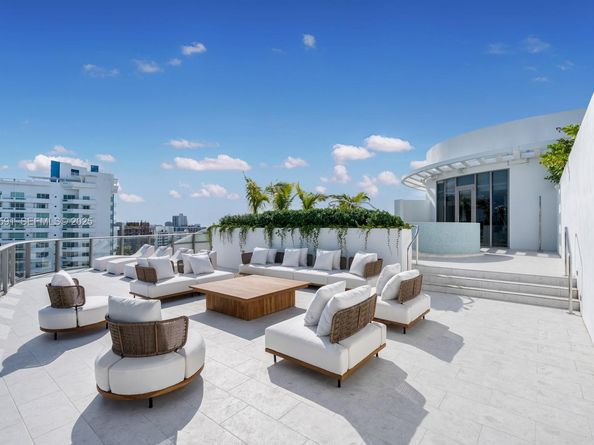 1135 103rd St PH4, Bay Harbor Islands FL 33154