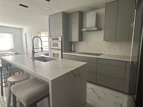 1619 Moffett St, Hollywood FL 33020