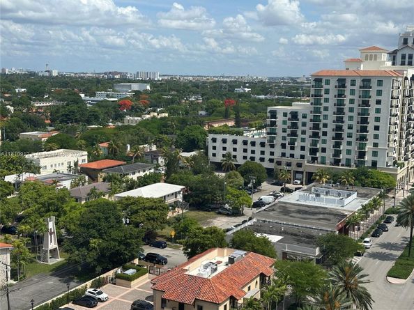 1607 Ponce De Leon Blvd 12E, Coral Gables FL 33134
