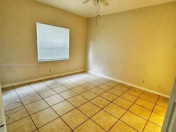 3670 NW 91st Ln 3670, Sunrise FL 33351