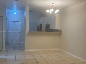 3670 NW 91st Ln 3670, Sunrise FL 33351