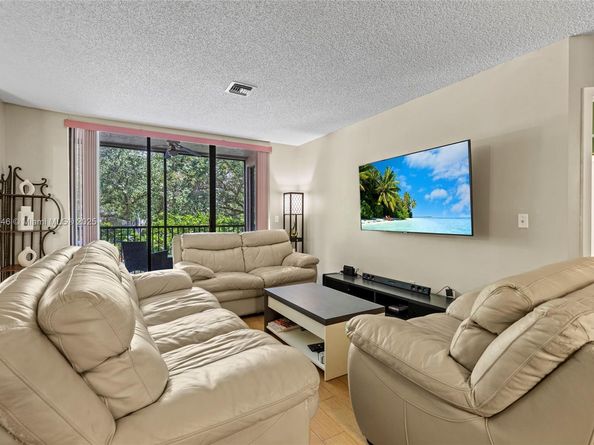 4300 NW 30th St 248, Coconut Creek FL 33066