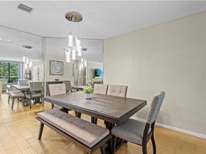 4300 NW 30th St 248, Coconut Creek FL 33066