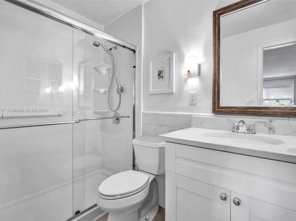 1280 SE 2nd Ct 1, Fort Lauderdale FL 33301