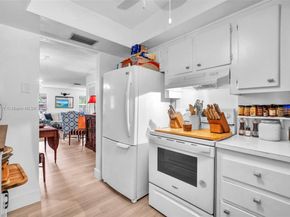 1280 SE 2nd Ct 1, Fort Lauderdale FL 33301