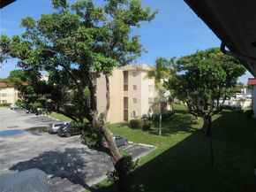 1400 NE 191st St 308, Miami FL 33179