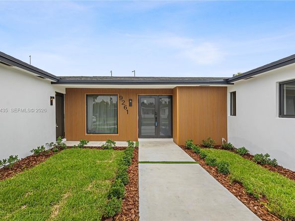 9261 SW 80th Ter, Miami FL 33173