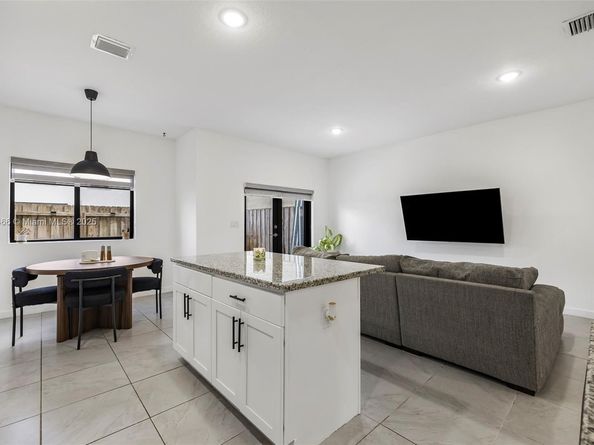 13353 SW 250th Ter, Homestead FL 33032