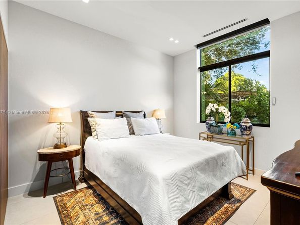 1202 NE 93rd St, Miami Shores FL 33138