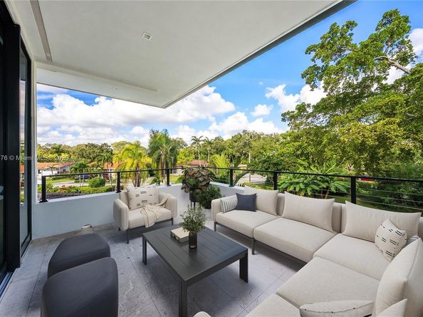 1202 NE 93rd St, Miami Shores FL 33138