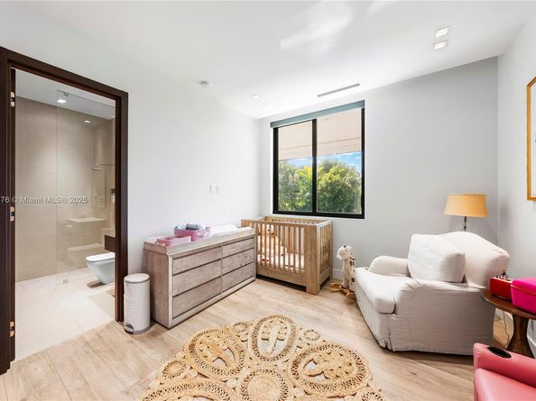 1202 NE 93rd St, Miami Shores FL 33138