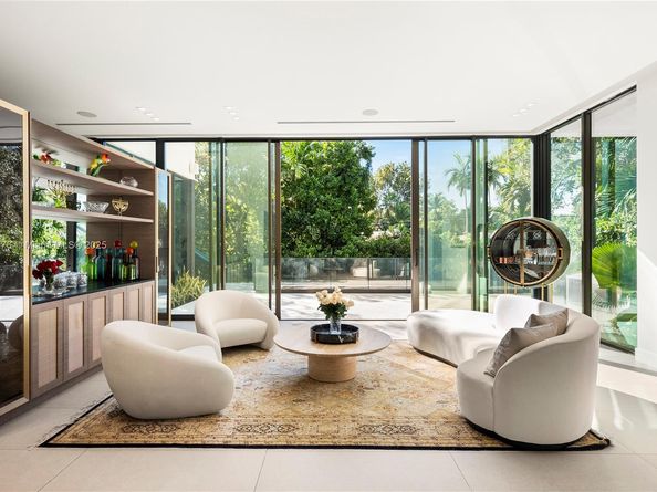 1202 NE 93rd St, Miami Shores FL 33138