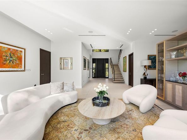 1202 NE 93rd St, Miami Shores FL 33138