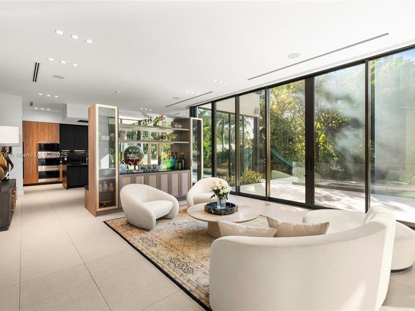 1202 NE 93rd St, Miami Shores FL 33138