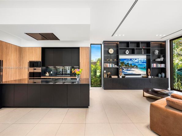 1202 NE 93rd St, Miami Shores FL 33138