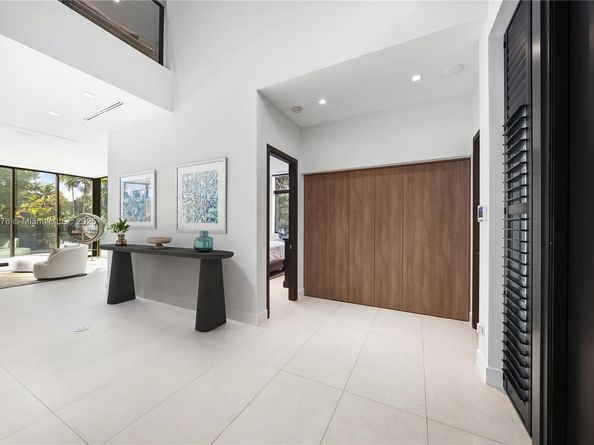 1202 NE 93rd St, Miami Shores FL 33138