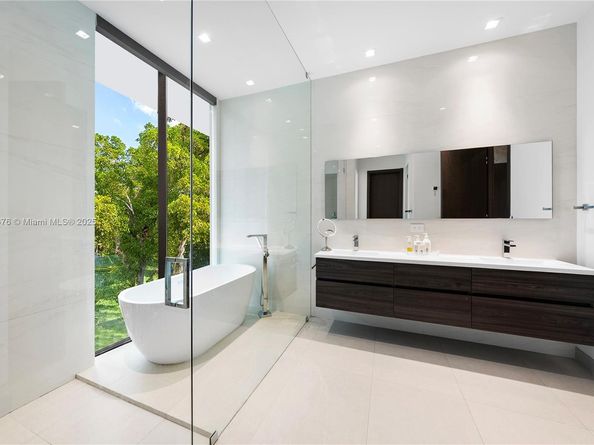 1202 NE 93rd St, Miami Shores FL 33138