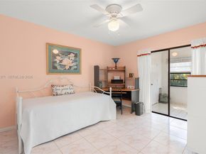 1064 E Lakes Dr, Deerfield Beach FL 33064