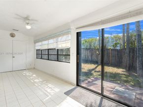 1064 E Lakes Dr, Deerfield Beach FL 33064