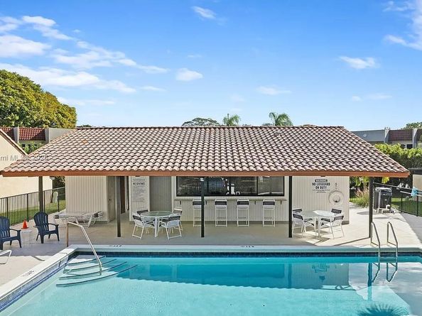 6850 NW 2nd Ave 34, Boca Raton FL 33487