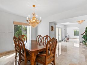 624 Palm Dr, Hallandale Beach FL 33009